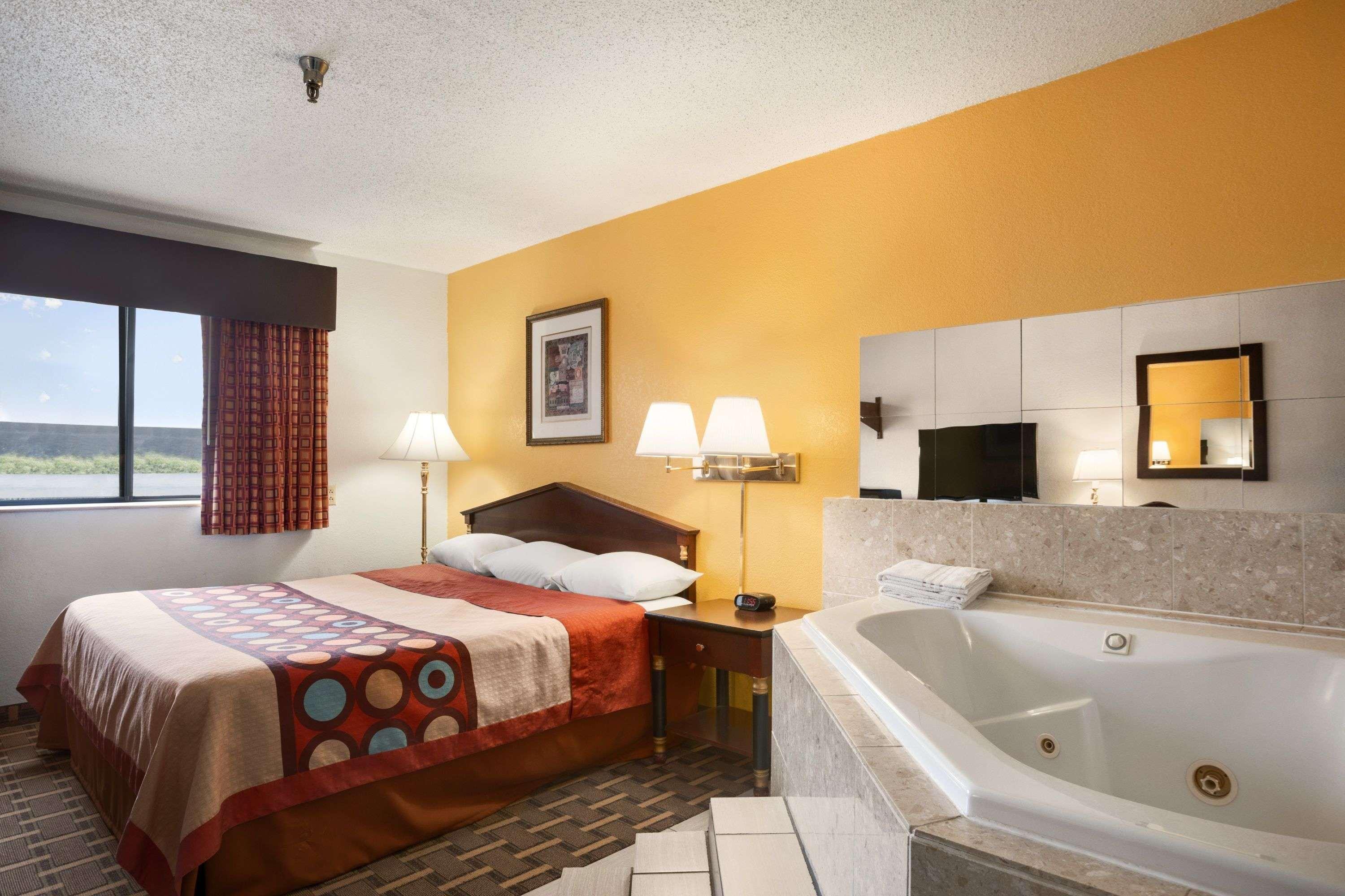Brookville Inn Экстерьер фото