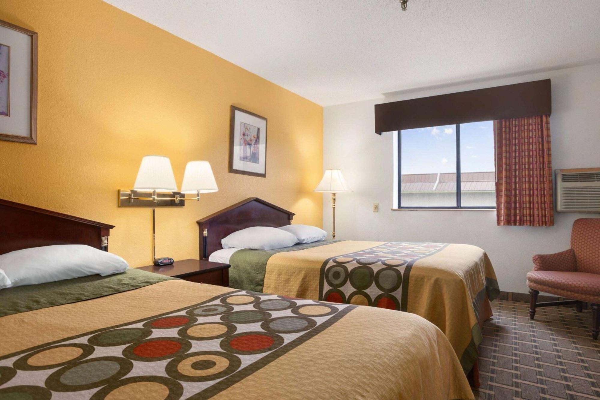 Brookville Inn Экстерьер фото